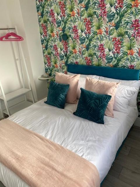Brooke'S Bay, Aldwick Apartamento Bersted Exterior foto